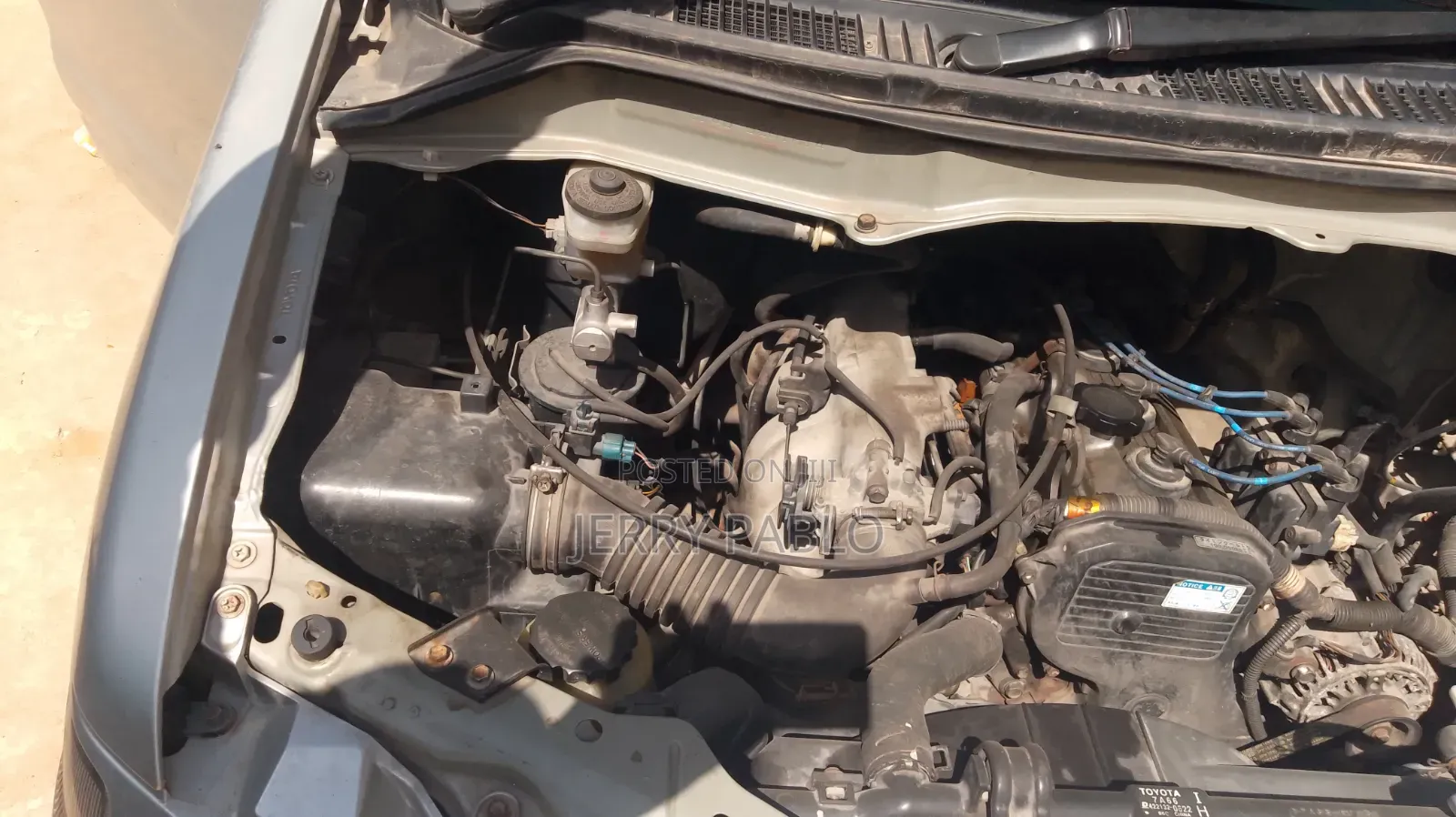 Toyota Noah 2005 Silver