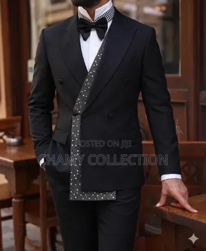 Mens Suits White Dot