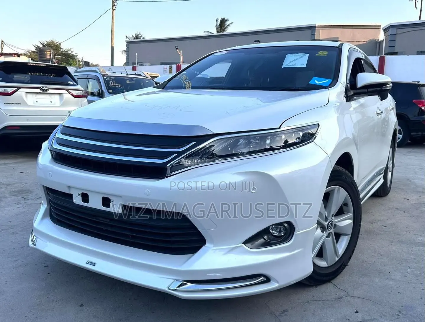 Toyota Harrier 2016  White 