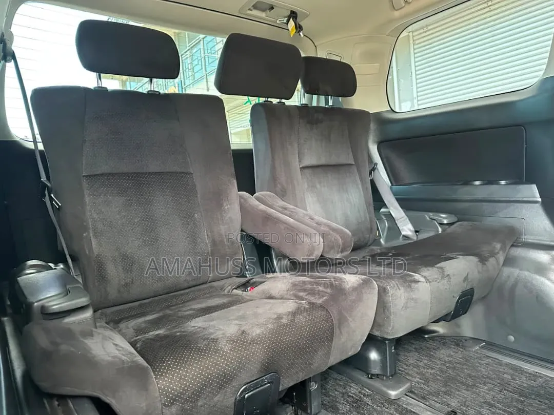 Toyota Vellfire 2009 Black