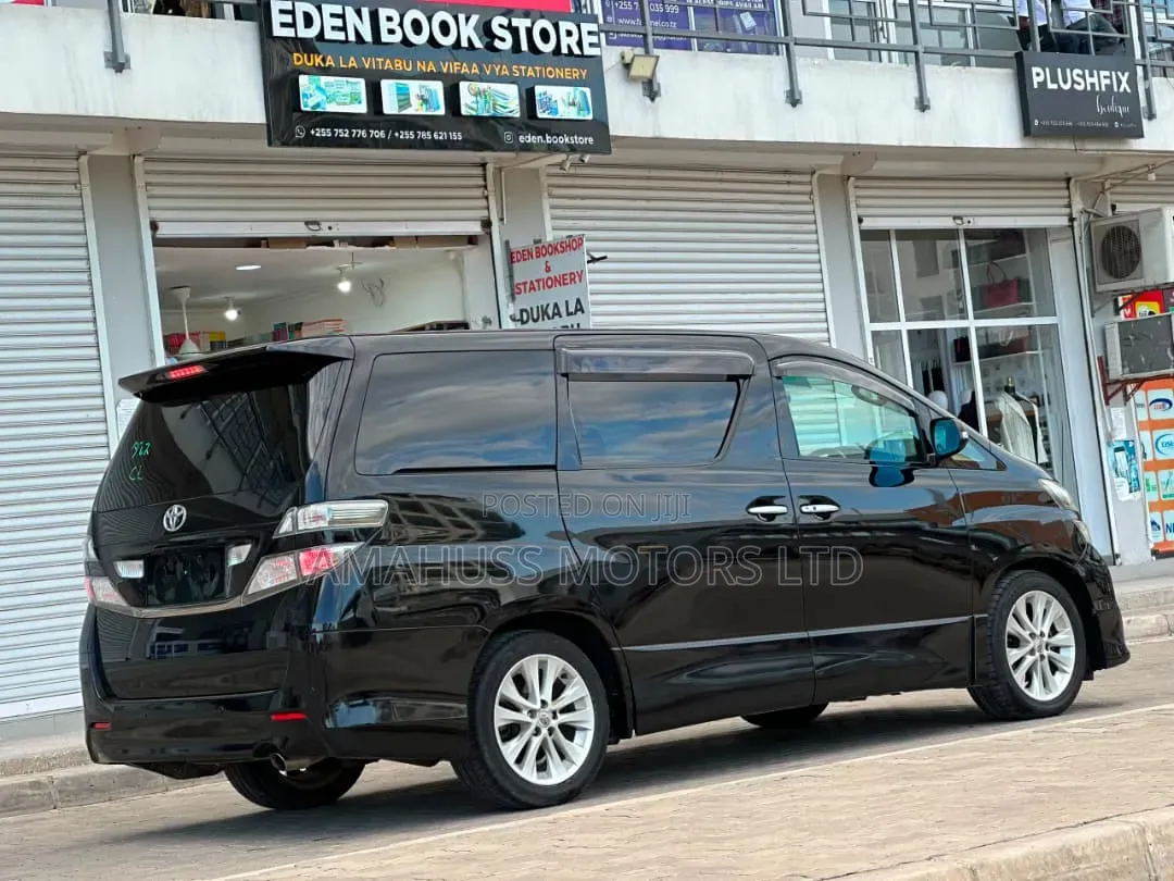 Toyota Vellfire 2009 Black