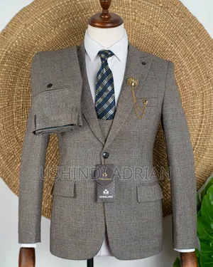 heavy Cotton Suits
Premium Three-Piece Suits