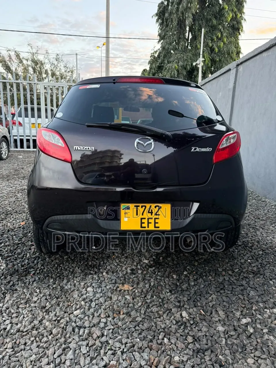 Mazda Demio 2008 Maroon