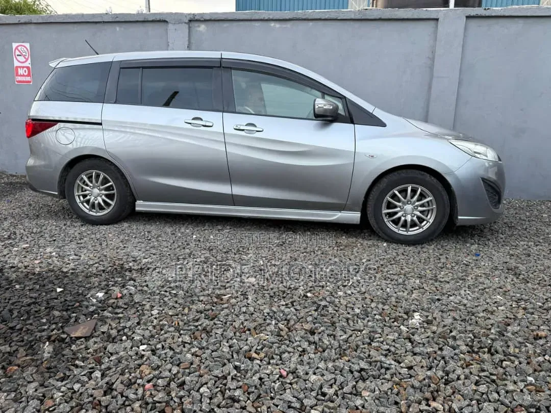 Mazda Premacy 2016 Silver