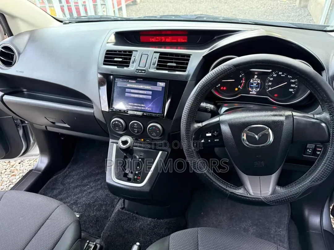 Mazda Premacy 2016 Silver