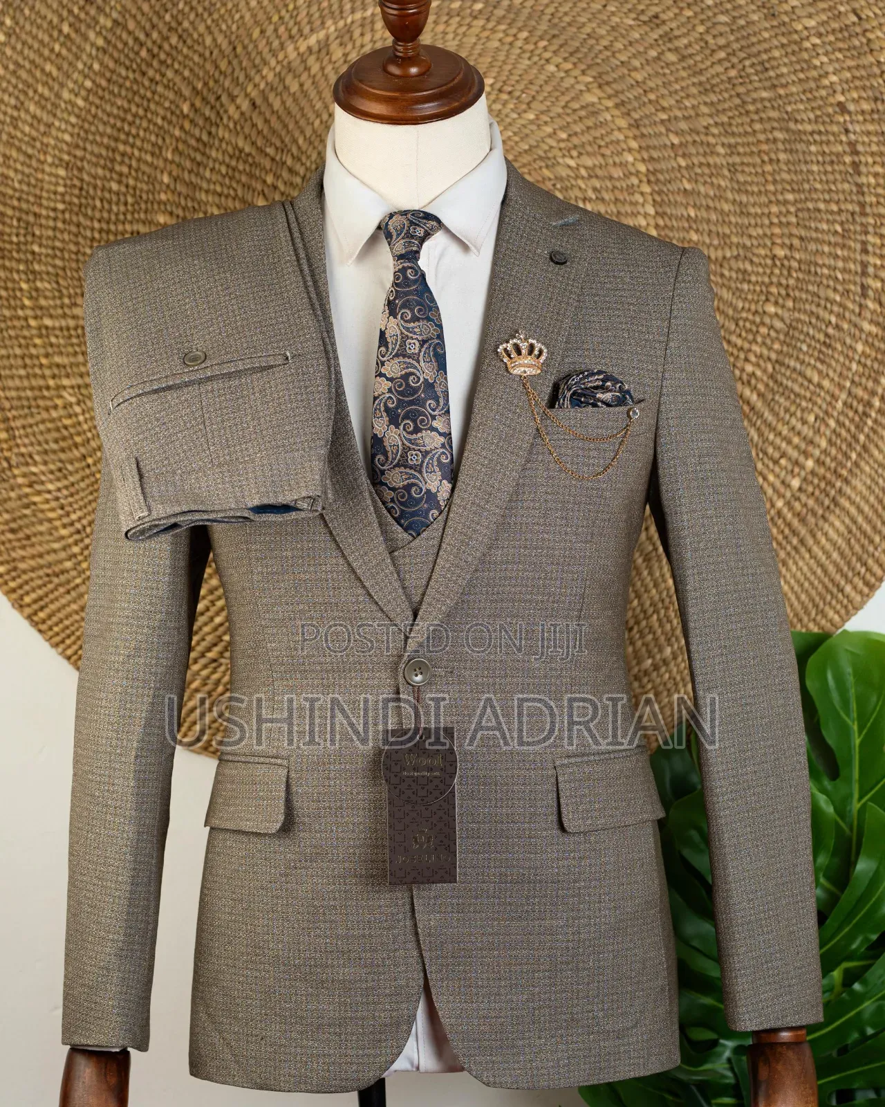 executive Luxury Suitsprice: TZS 200,000/=