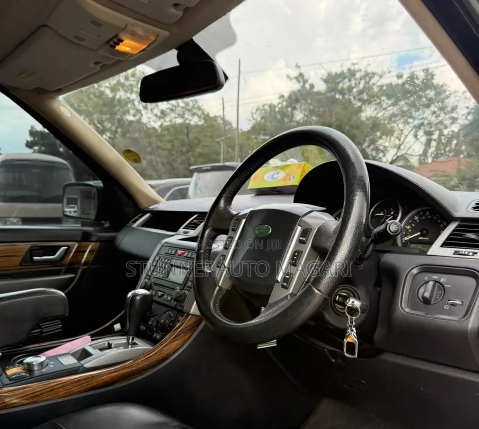 Land Rover Range Rover Sport 2007 Brown