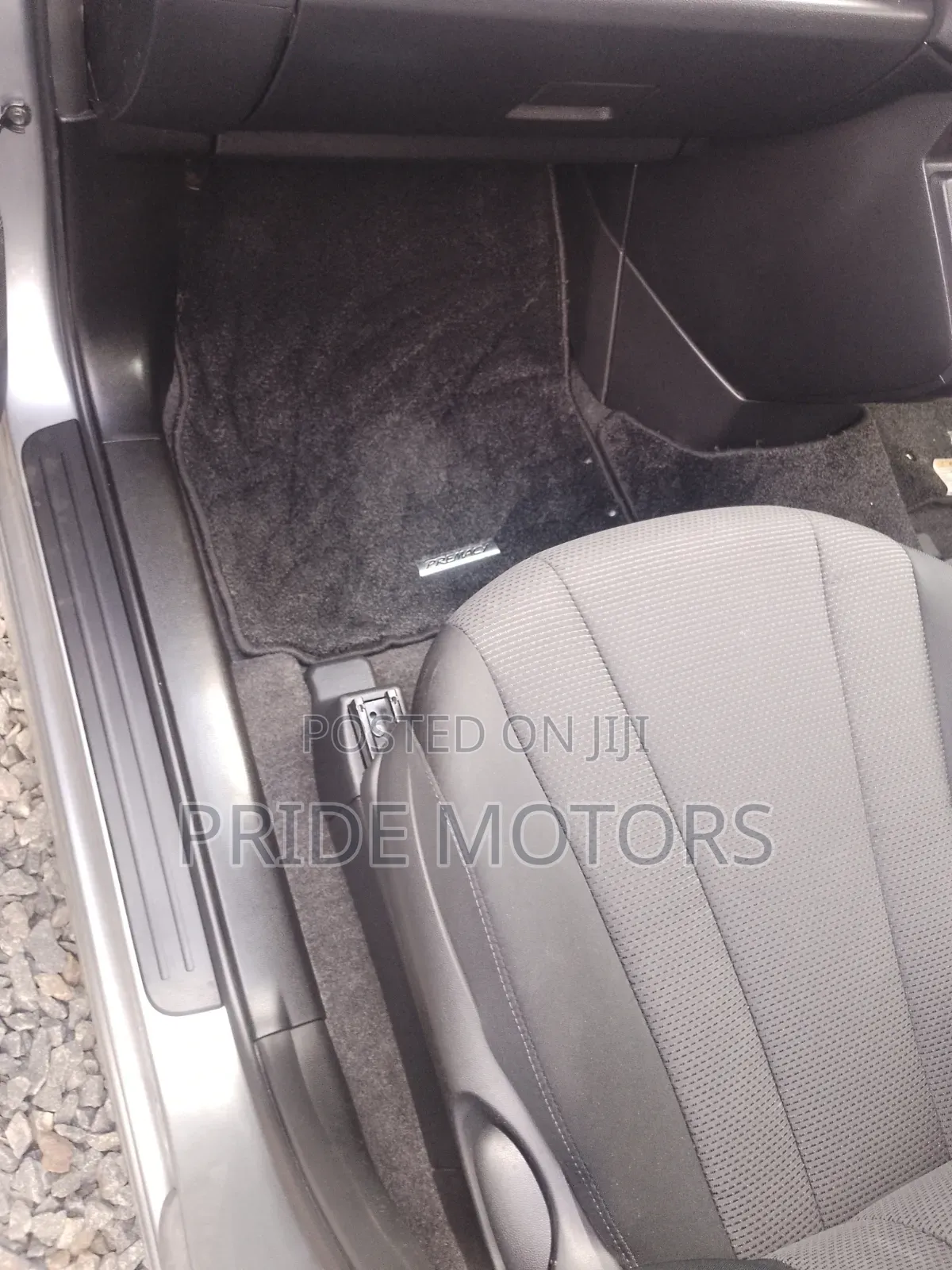 Mazda Premacy 2016 Silver