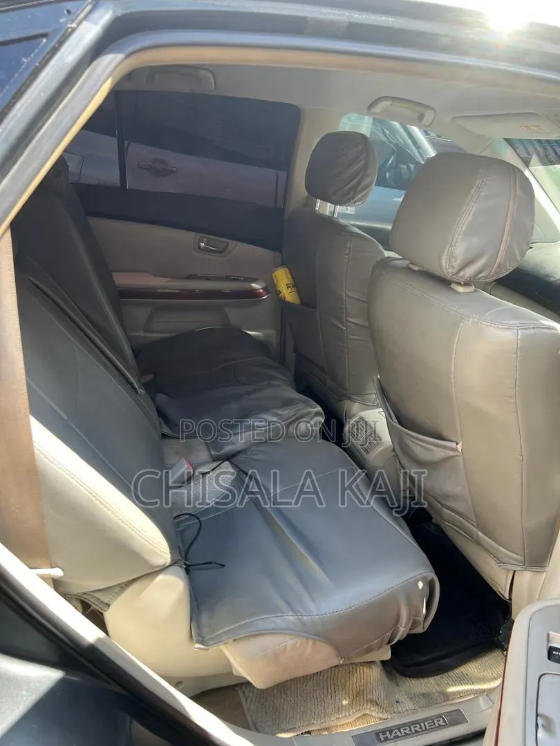 Toyota Harrier 2005 Black
