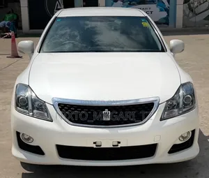 Toyota Crown 2010 Black