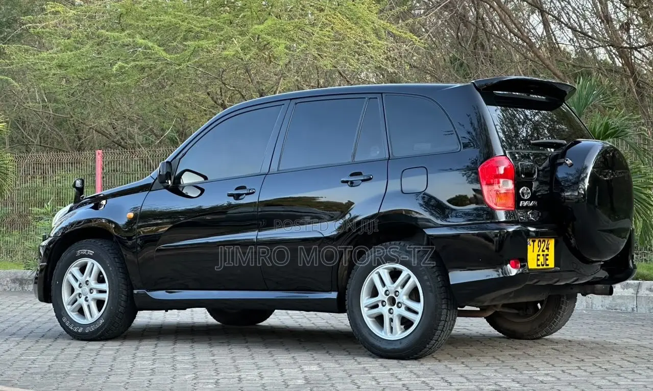 Toyota RAV4 2001 Black