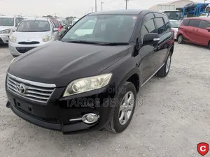 Toyota Vanguard 2013 Black