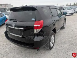 Toyota Vanguard 2013 Black