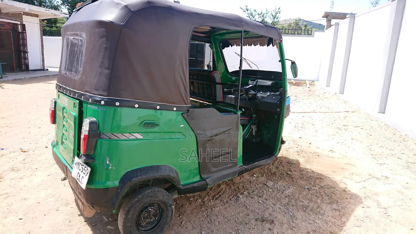 Bajaj 2019 Green