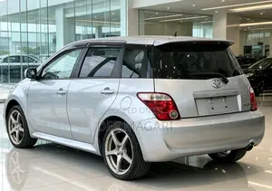 Toyota IST 2009 Silver