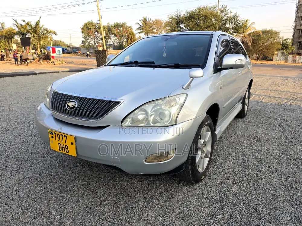 Toyota Harrier 2005 Silver