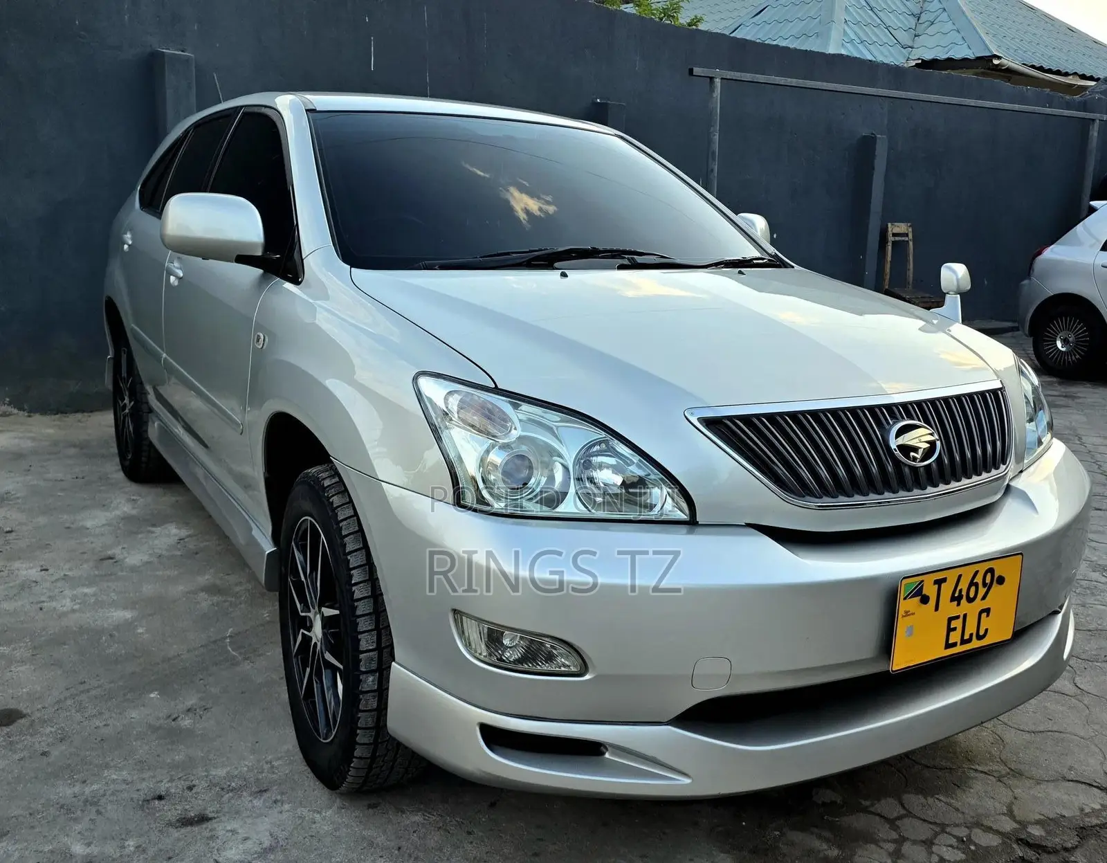 Toyota Harrier 2.4 2004 Silver
