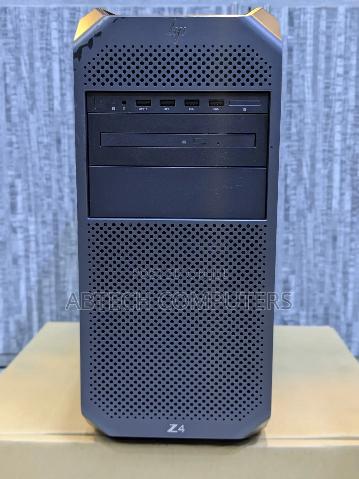 Desktop Computer HP Z4 G4 16GB Intel Xeon HDD+SSD 256GB