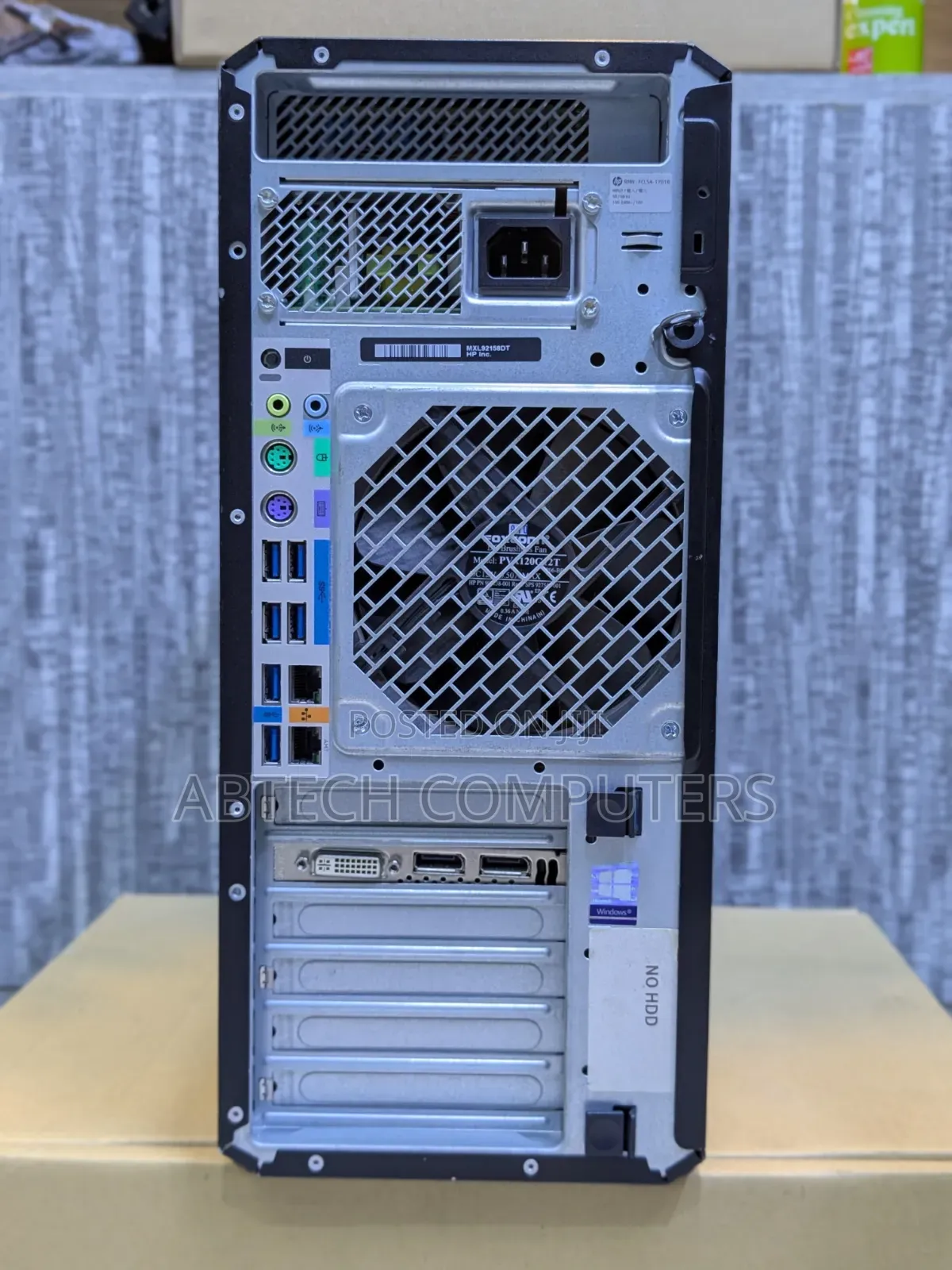 Desktop Computer HP Z4 G4 16GB Intel Xeon HDD+SSD 256GB