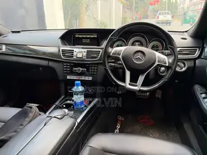 Mercedes-Benz E300 2013 White