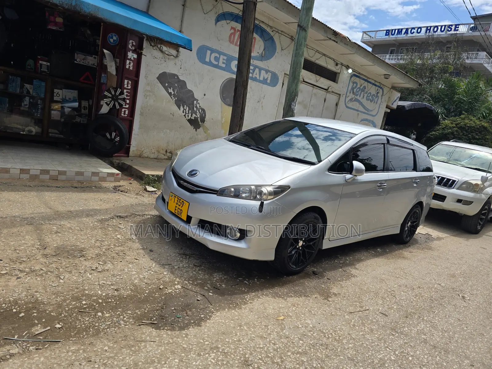 Toyota Wish 2012 Silver