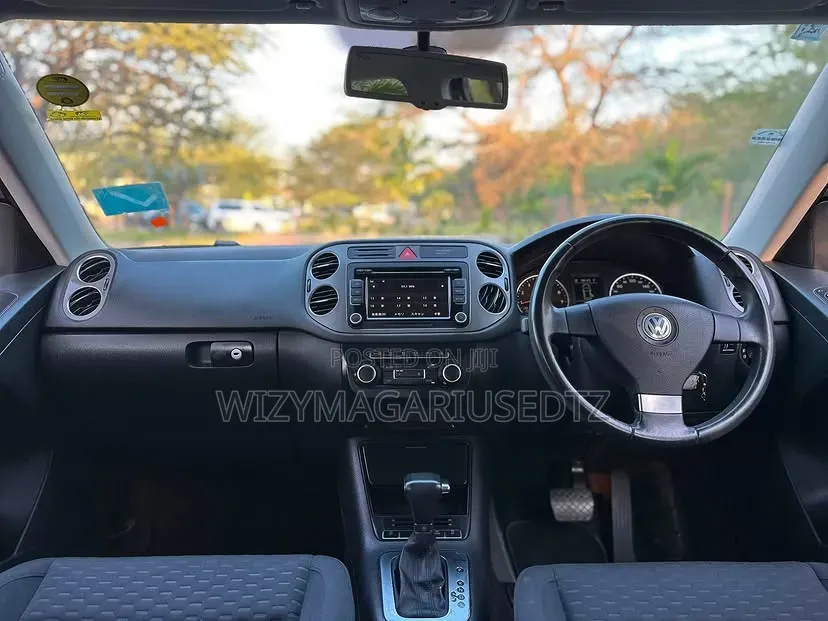 Volkswagen Tiguan 2010 Matt Black