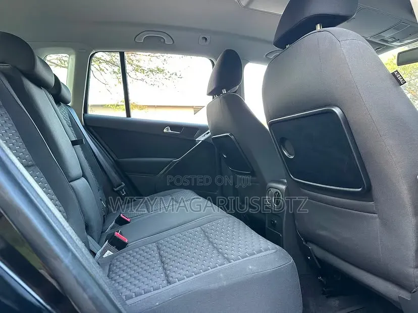 Volkswagen Tiguan 2010 Matt Black