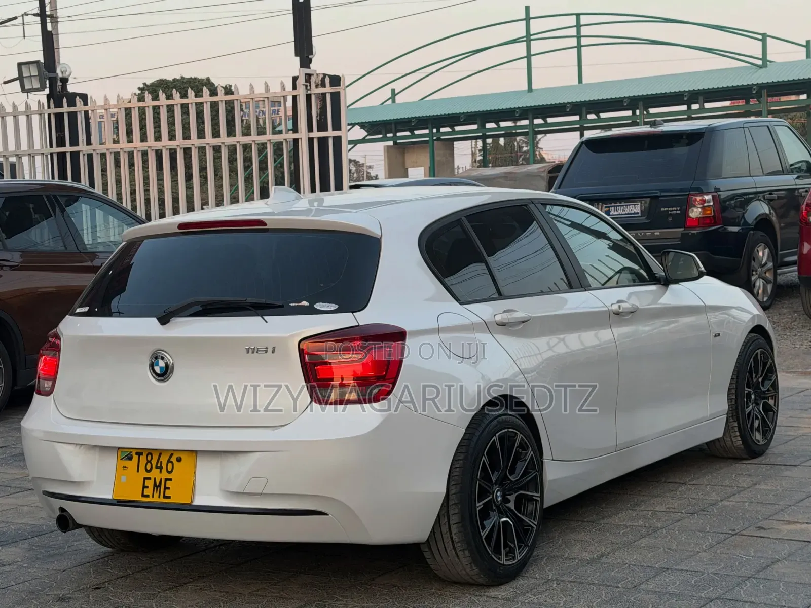 BMW 1 Series 2012 Off white