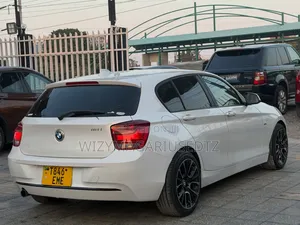 BMW 1 Series 2012 Off white