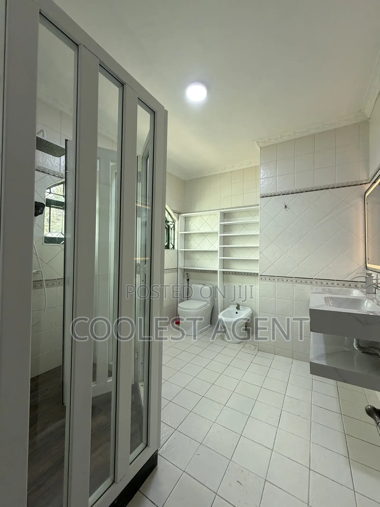 Furnished 3bdrm Villa in Coolest Estate, Masaki for rent