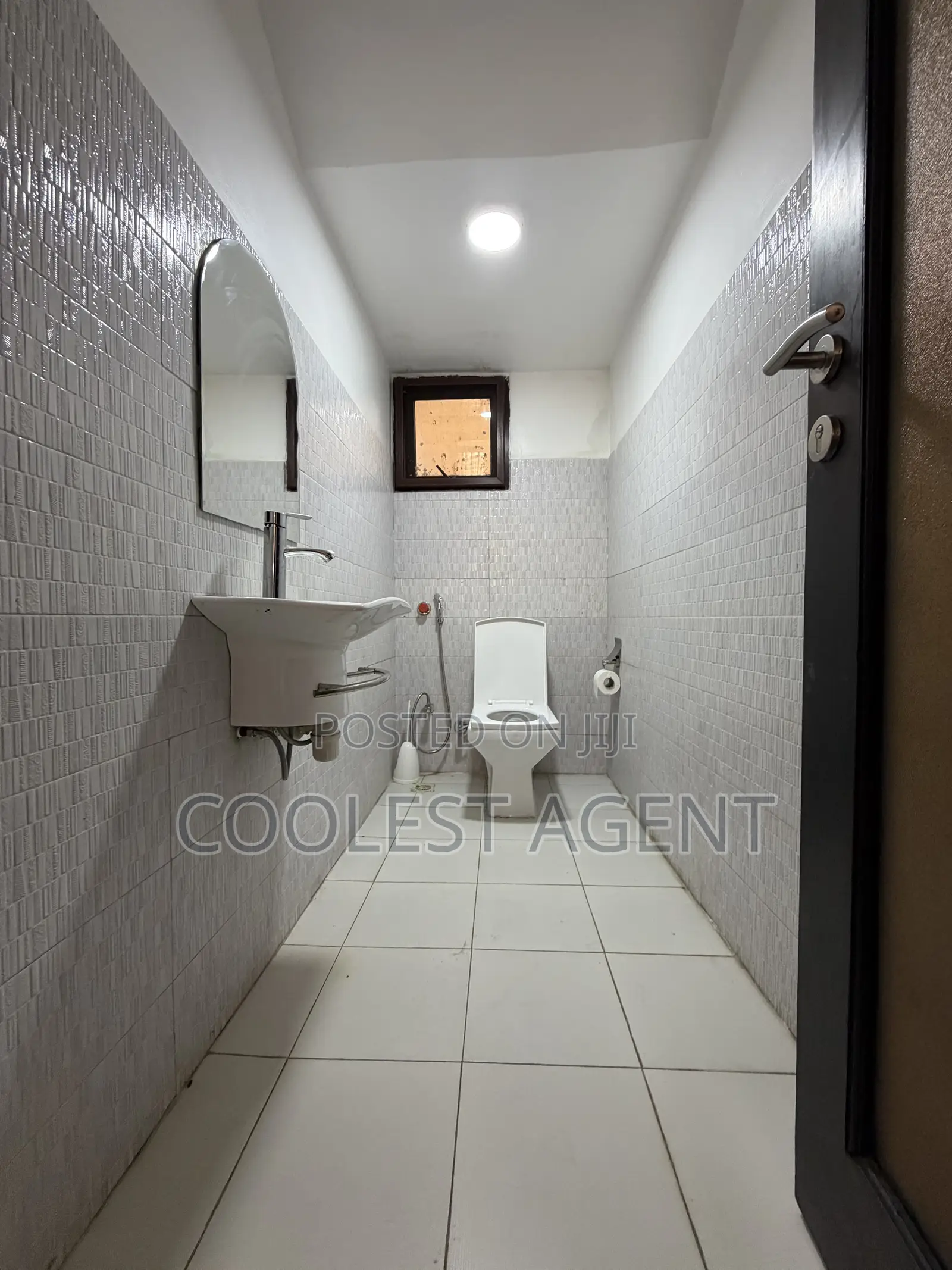 Furnished 5bdrm Villa in Coolest Estate, Masaki for rent