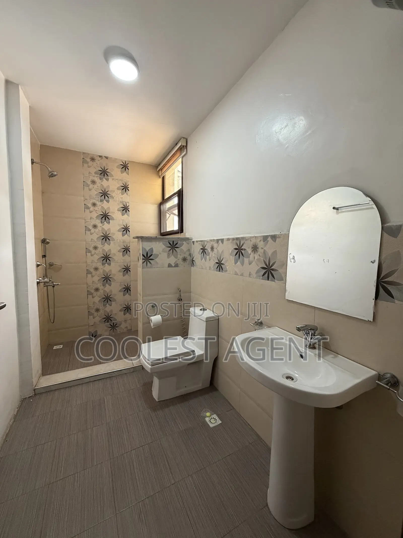 Furnished 5bdrm Villa in Coolest Estate, Masaki for rent