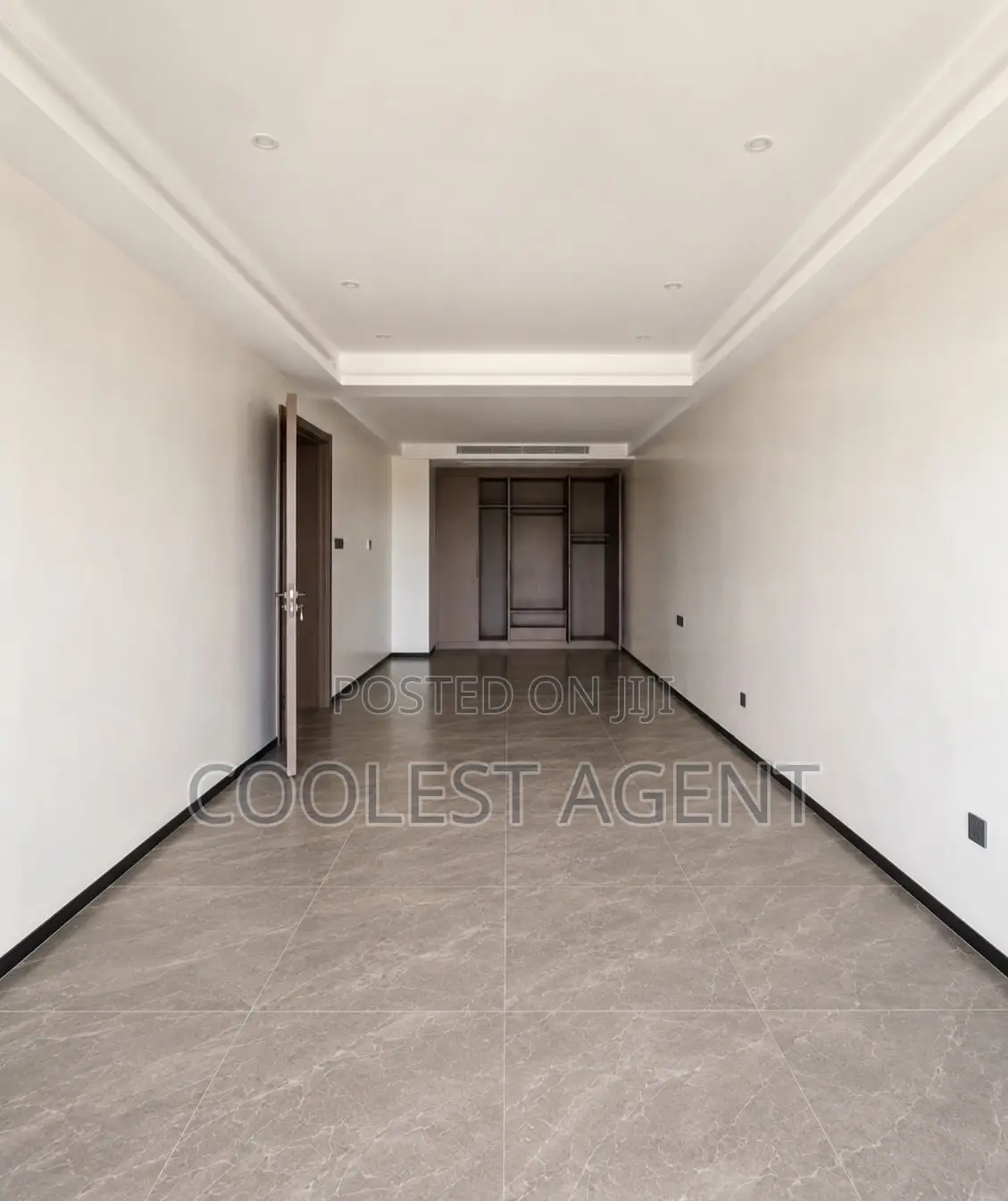 3bdrm Duplex in Coolest Estate, Oyster Bay for sale