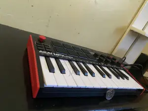MIDI Keyboard / Controller AKAI MPK MINI 3