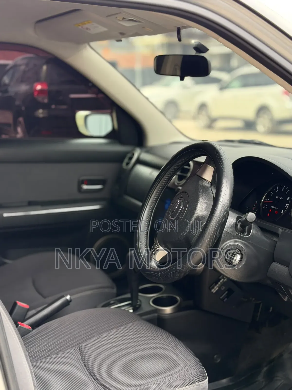 Mazda Verisa 2012 Gold