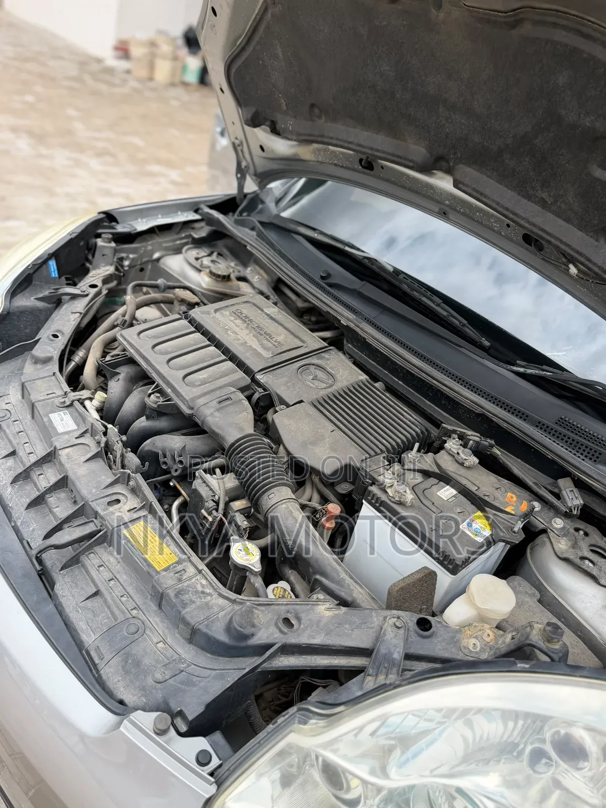 Mazda Verisa 2012 Gold
