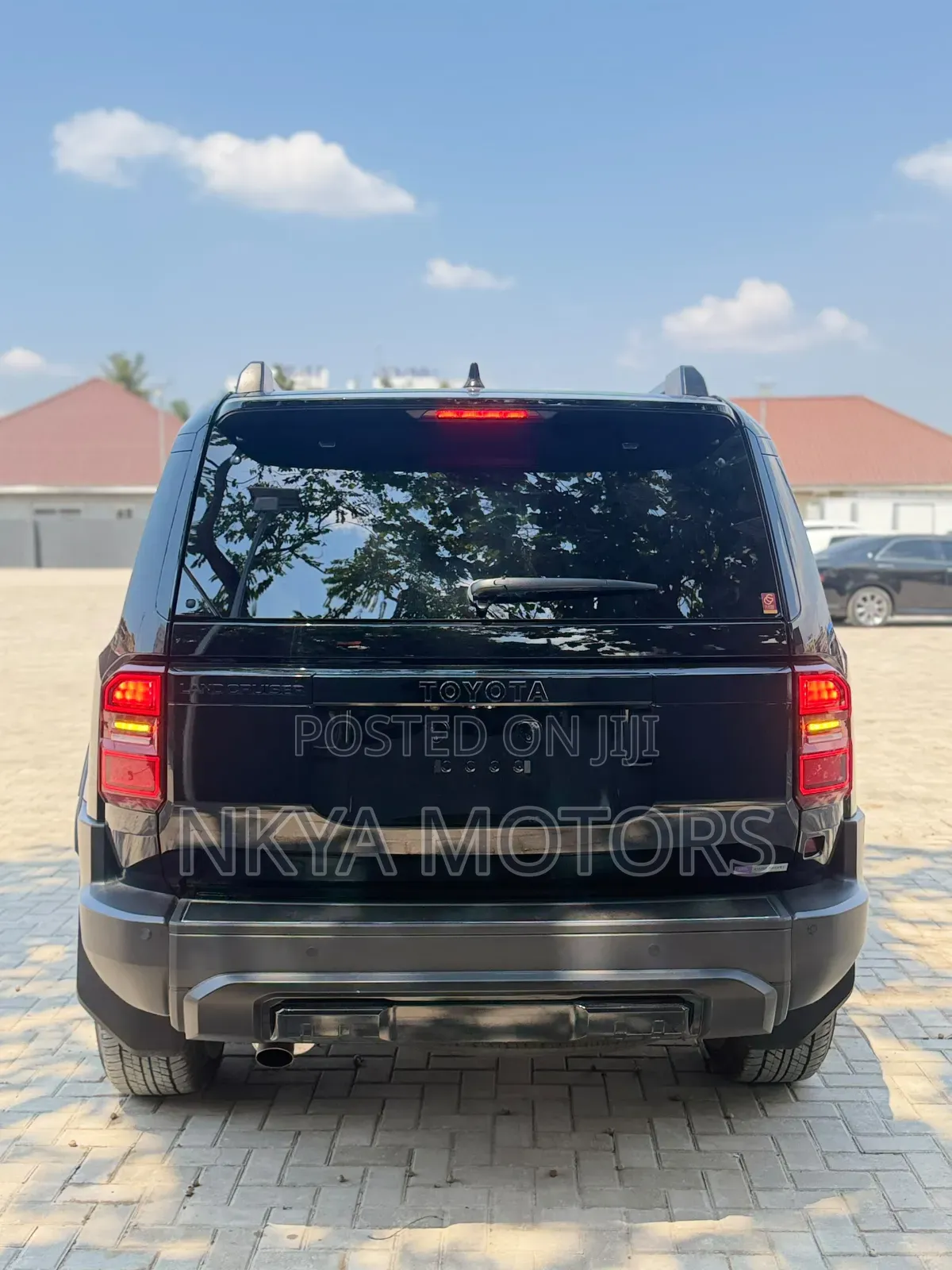 Toyota Land Cruiser Prado 2025 Black