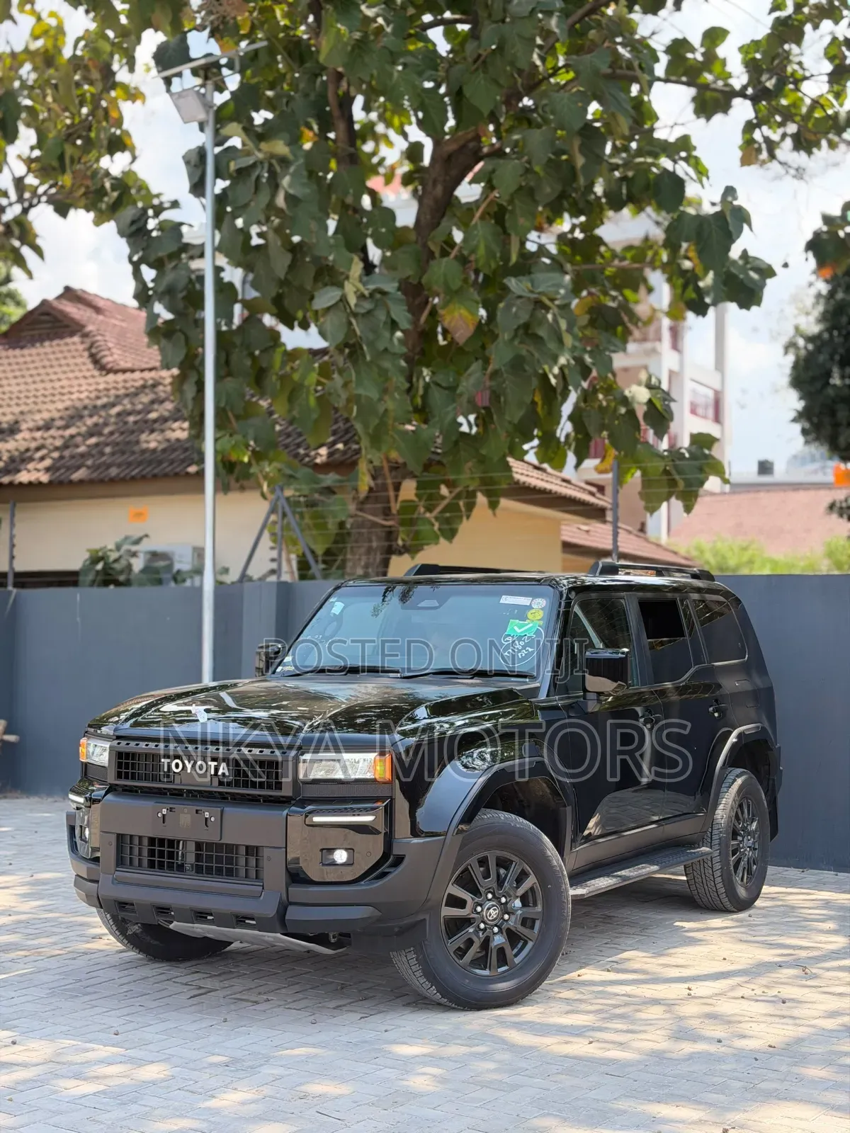 Toyota Land Cruiser Prado 2025 Black