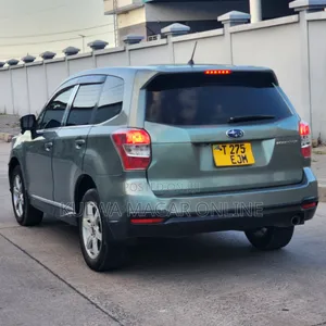 Subaru Forester 2013 Gray