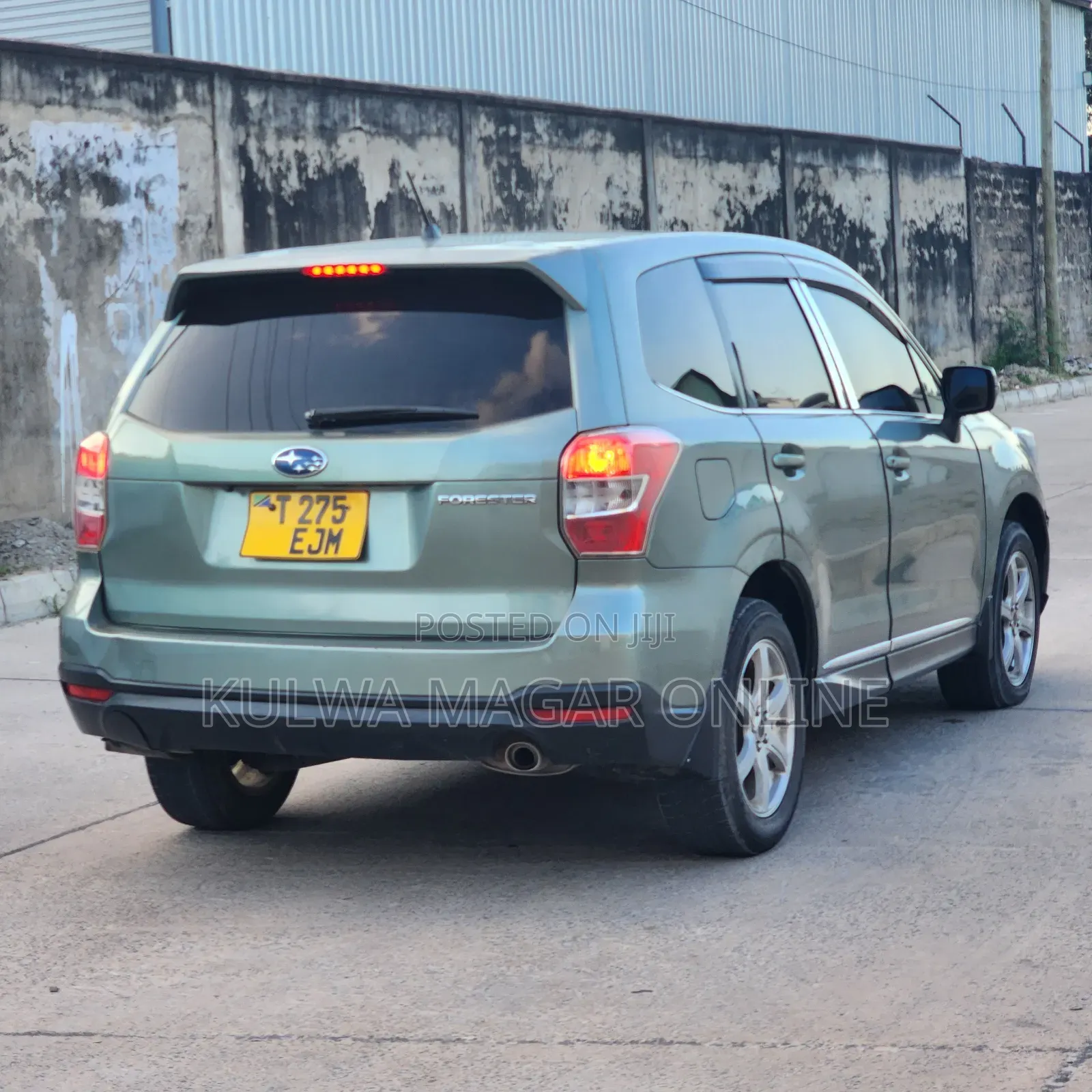 Subaru Forester 2013 Gray