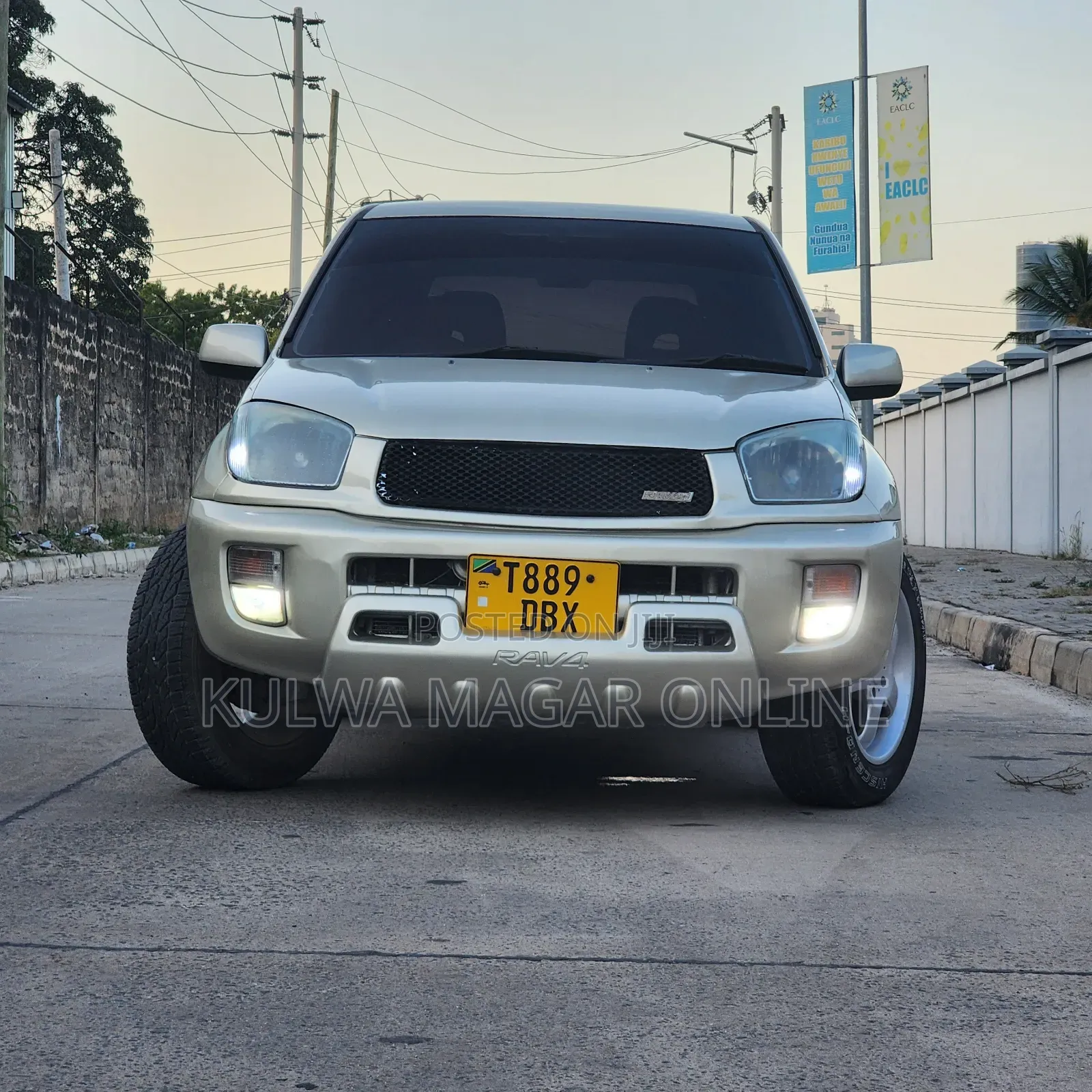 Toyota RAV4 2002 Silver