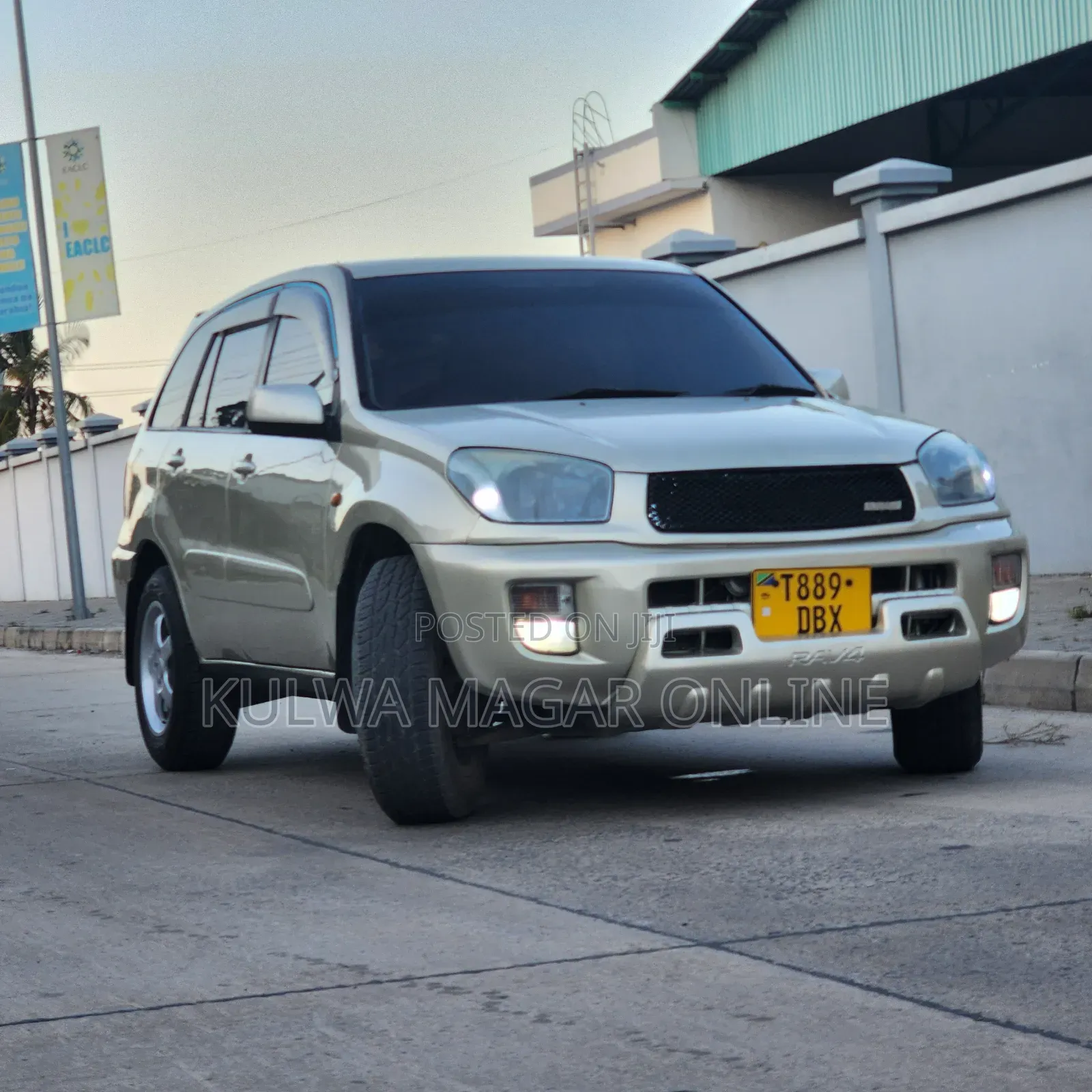Toyota RAV4 2002 Silver
