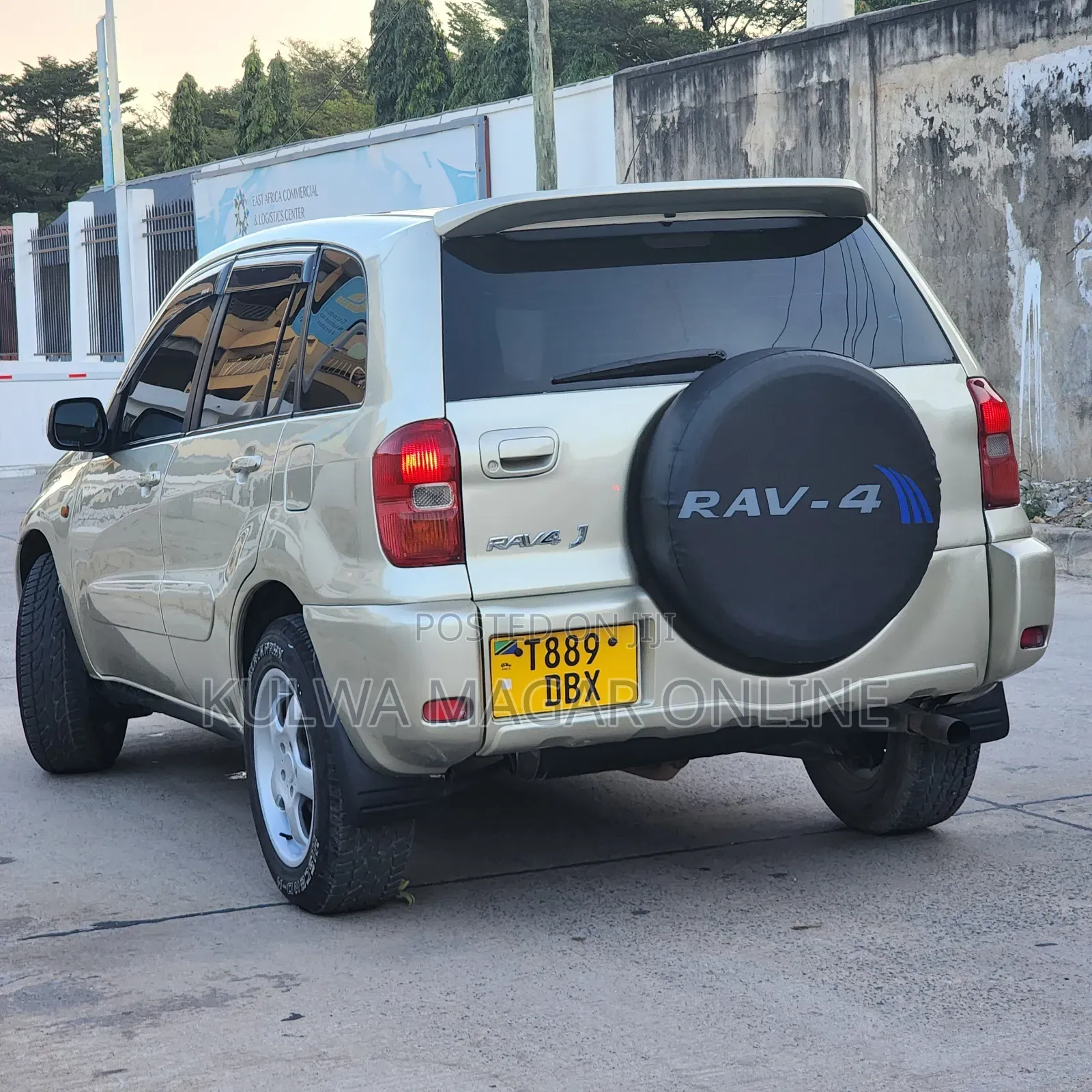 Toyota RAV4 2002 Silver
