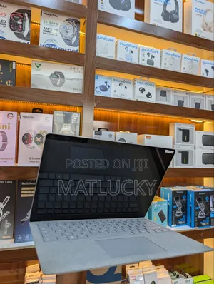 Laptop Microsoft Surface Laptop 2 16GB Intel Core i7 SSD 512GB