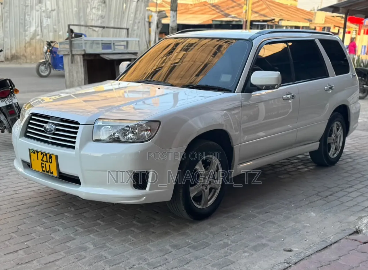 Subaru Forester 2006 White