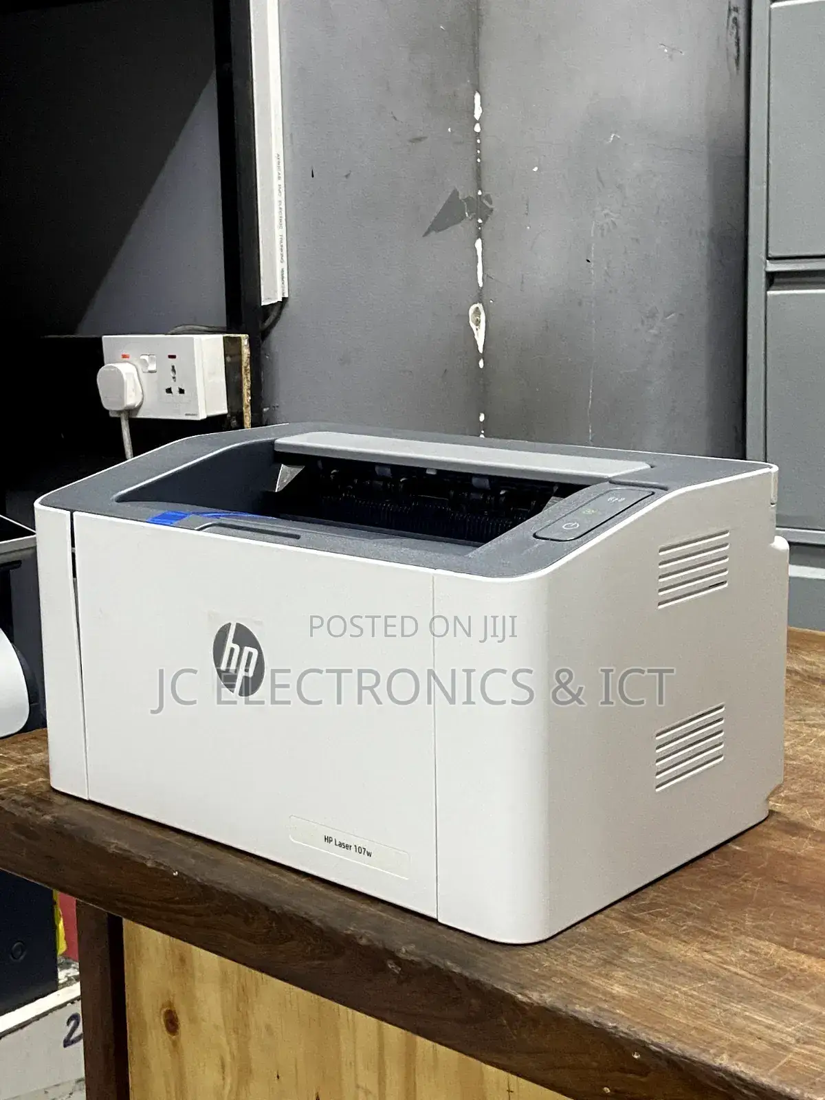 HP Laserjet 107