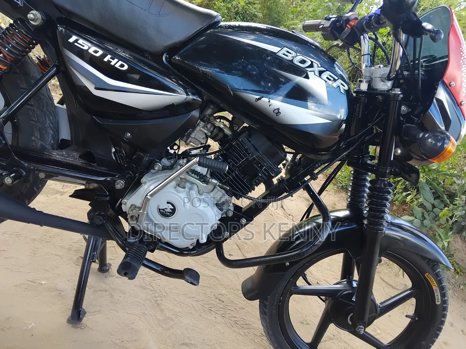 Bajaj Boxer 150 UG 2025 Black