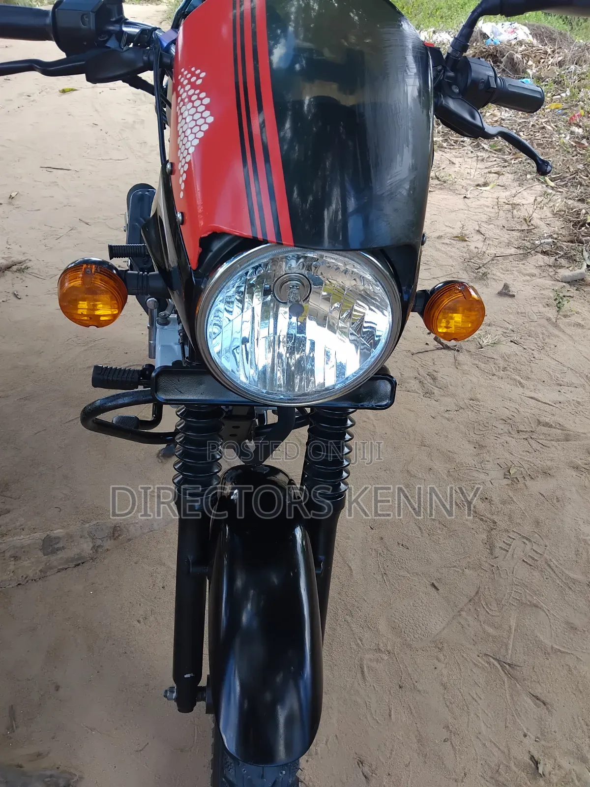 Bajaj Boxer 150 UG 2025 Black