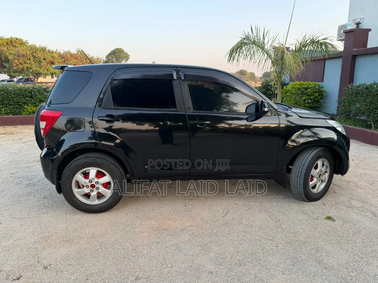 Toyota Rush 1.5 AWD 2006 Black