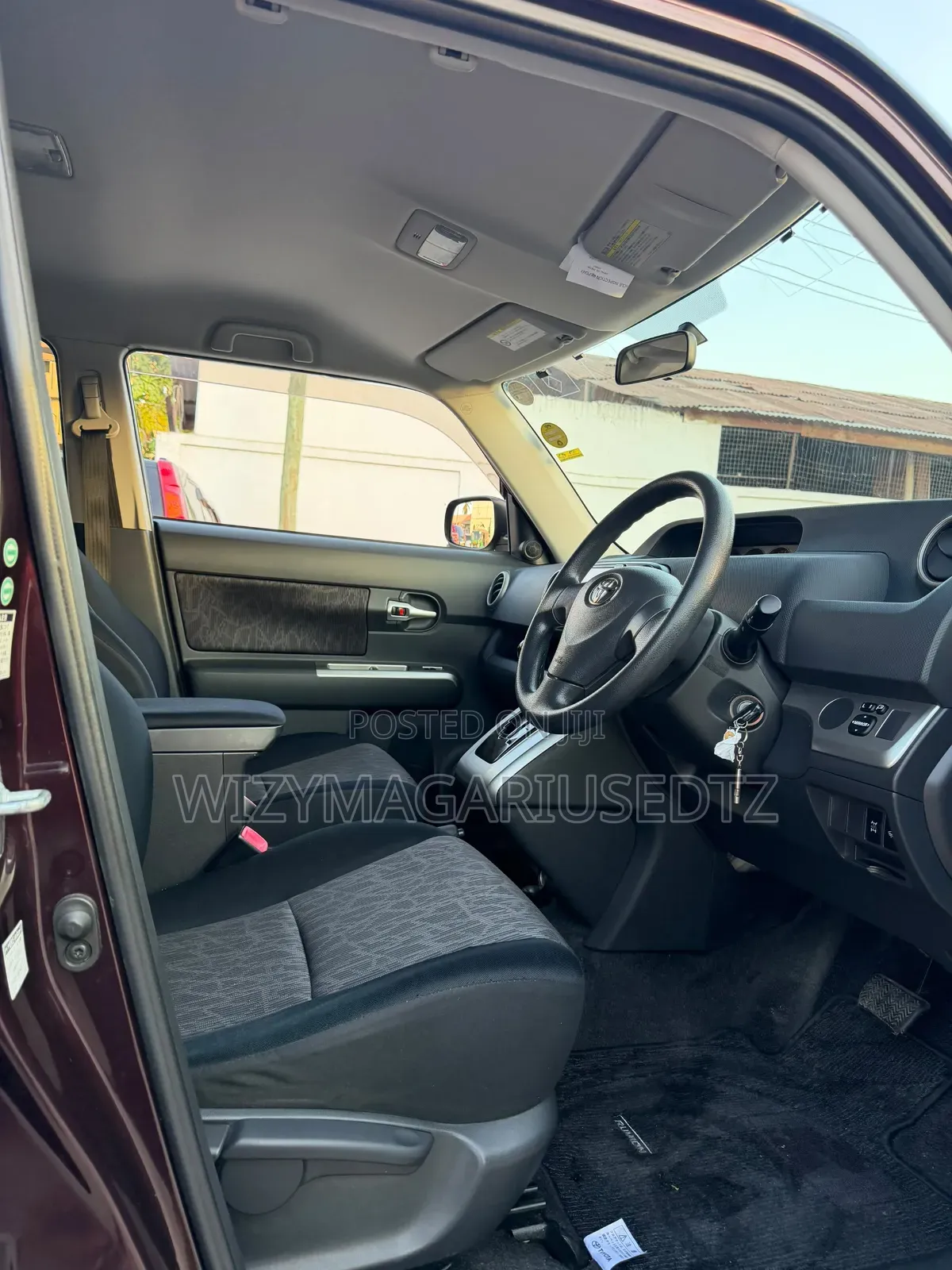 Toyota Corolla Rumion 2010 Black